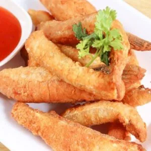 Pan-fried salmon wing